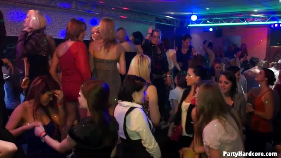 Lesbian Nightclub Orgy - Amateurs get fucked at a special nightclub