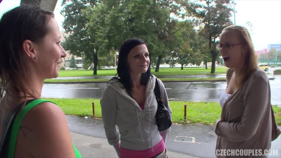 960px x 540px - Czech couple pays for sex with strangers