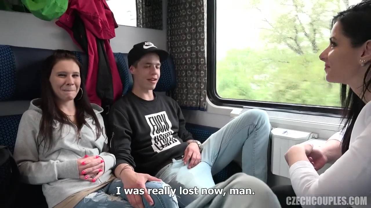 Sexy couple seduced to fuck on the train pic